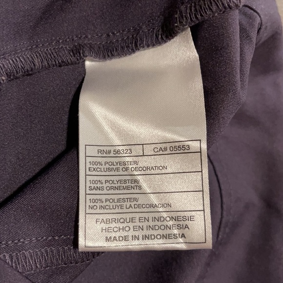 Nike women’s size medium jacket - Picture 7 of 10